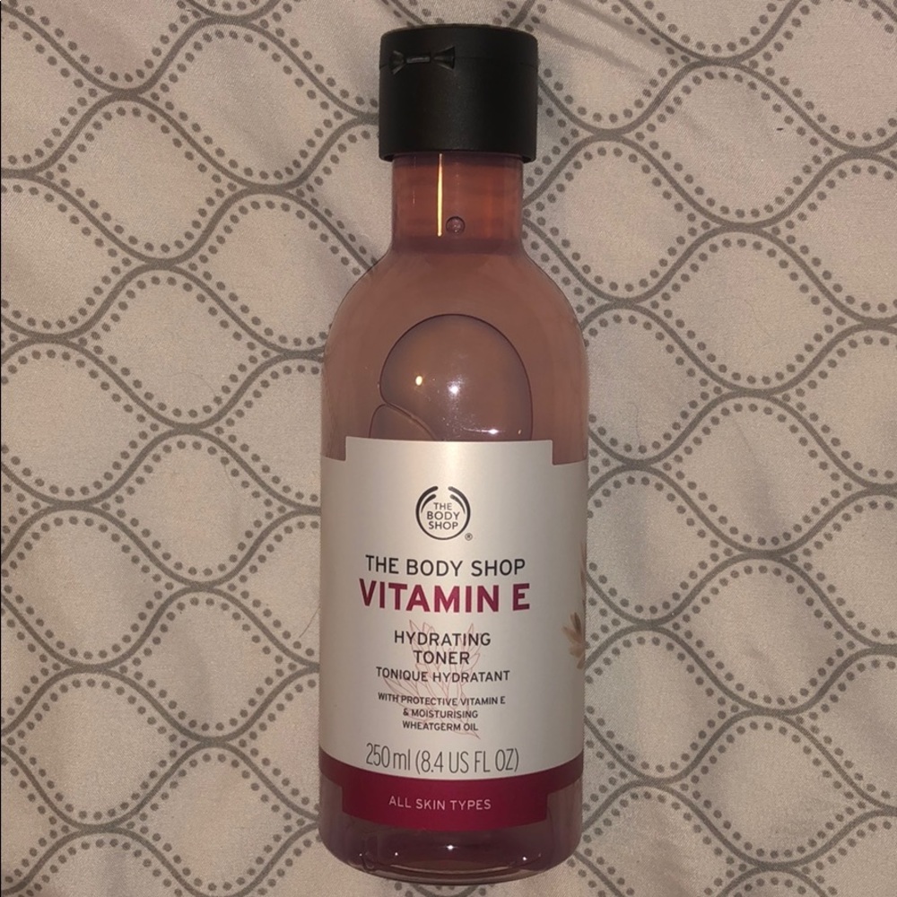 Vitamin E Hydrating Toner